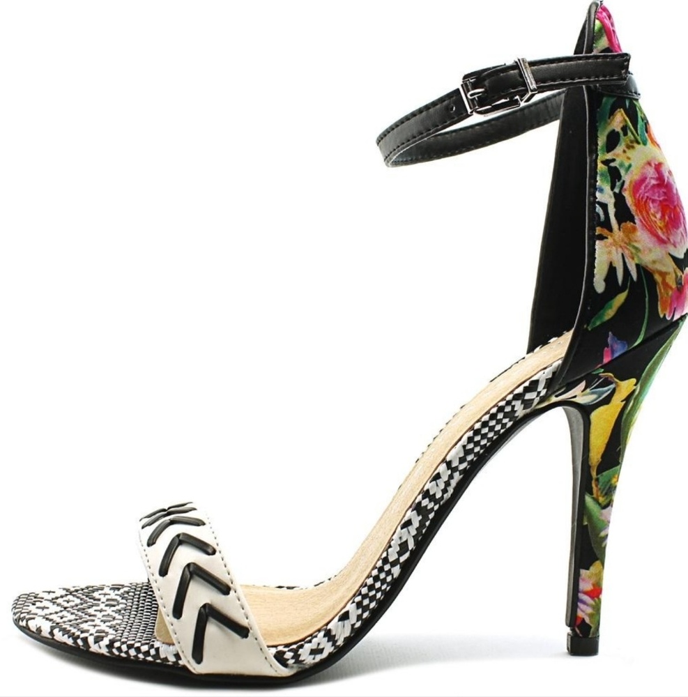 Multi color Chinese Laundry 8.5 open toe sandal